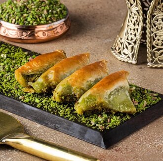 Fıstıklı Şöbiyet Baklava ( 500 Gr ) görseli