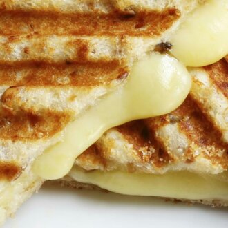 Kaşarlı Tost görseli