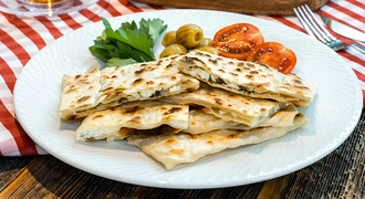 Sucuklu Kaşarlı Gözleme görseli