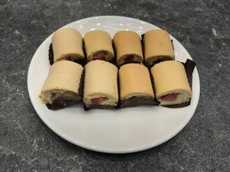 Mini Çilekli Rulo (500 Gr) görseli