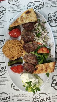 Izgara Köfte görseli