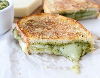 Pesto Tost görseli