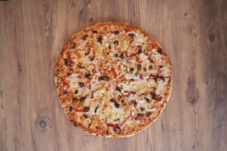 Kavurmalı Pizza (32 Cm.) görseli