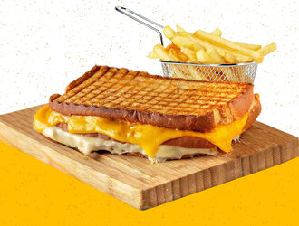 3 Peynirli Tost görseli