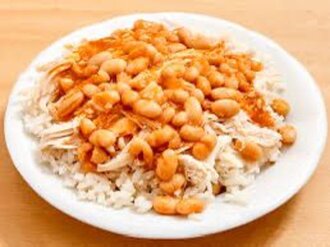 Tavuklu Fasulyeli Pilav görseli