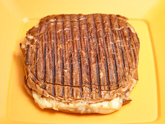 Kaşarlı Bazlama Tost görseli