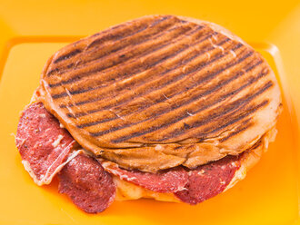 Sucuklu Bazlama Tost görseli