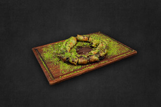 Çikolatalı Fıstıklı Kaymaklı Simit Katmer görseli