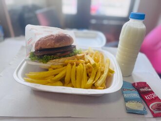 Et Burger Menü görseli