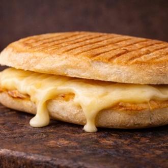 Kaşarlı Tost görseli