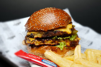 Super Double Cheeseburger Menü görseli