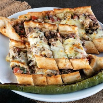 Kaşarlı Mantarlı Pide (1,5 Porsiyon) görseli