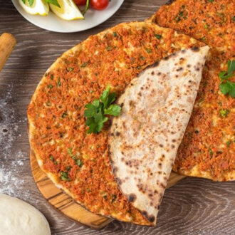 10 Adet Lahmacun+1lt Açık Ayran görseli