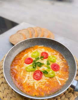 Sade Menemen görseli