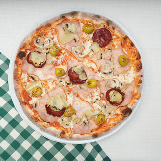 Pizza Capriciosa (32 Cm.) görseli