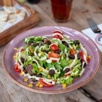 Misket Köfteli Salata görseli