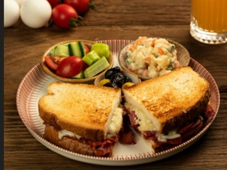 Ayvalık Tostu görseli