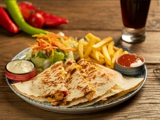 Tavuklu Quesadilla görseli