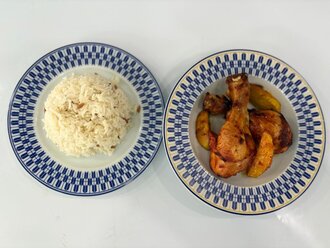 Tavuk Kapama & Pirinç Pilavı görseli