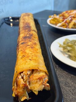 Acılı Mega Tavuk Döner Dürüm görseli