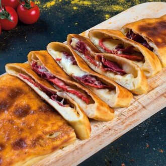 Pastırmalı Kaşarlı Pide (Kapalı) görseli