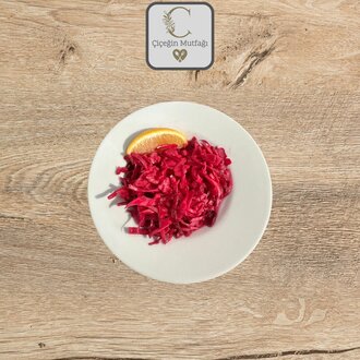 Mor Lahana Salatası görseli