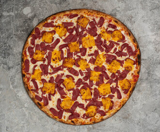 Sosisli & Cheddarlı Pizza (35 Cm) görseli