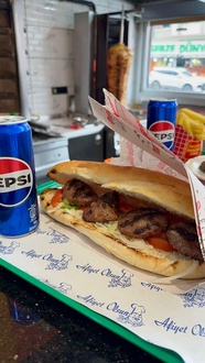 1 Adet (120 Gr.) (4 Köfteli) Köfte Ekmek (1 Alana 1 Bedava) görseli