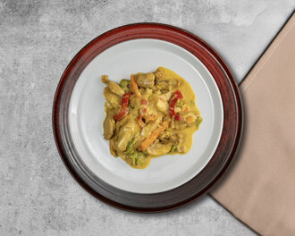 Köri Soslu Tavuk görseli