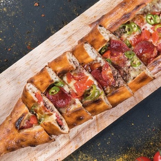 Kıymalı Kaşarlı Duble Boy Pide görseli