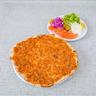 Lahmacun görseli