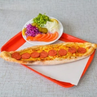 Sucuklu Kaşarlı Pide görseli