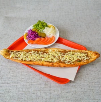 Kıymalı Yumurtalı Pide görseli