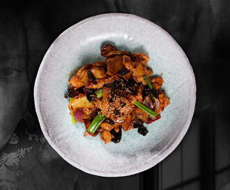 Trüf Mantarlı Tavuk görseli