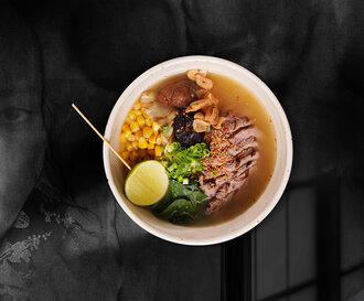 Katsu Köri Soslu Tavuklu Ramen görseli