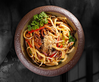 Dali Soslu Ördekli Udon görseli