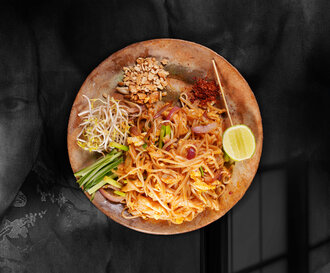 Karidesli Pad Thai görseli