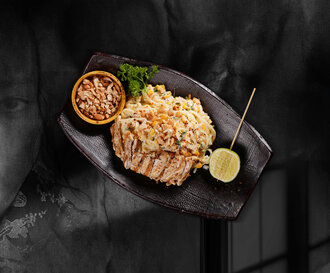 Mısır Soslu Tavuk Pad Thai görseli
