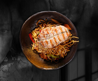 Somonlu Teriyaki Soba görseli