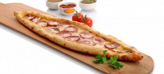 Sucuklu Kaşarlı Pide görseli