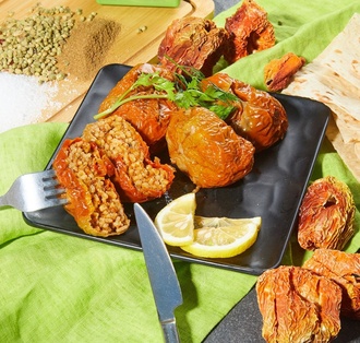 Zeytinyağlı Kuru Biber Dolması görseli