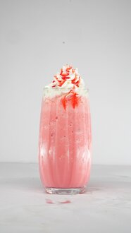 Grenadine Milkshake görseli