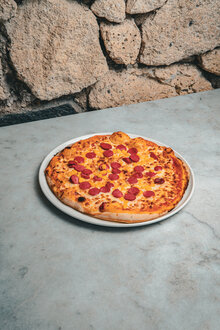 Sosisli Mısırlı Pizza görseli