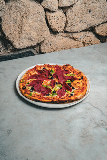 Jambonlu Pizza görseli