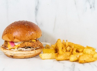Trüflü Tavuk Burger görseli
