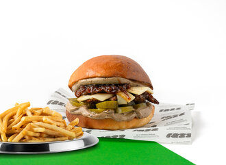 Smoked Onion Burger görseli