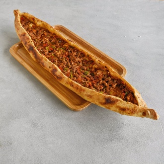 Kuşbaşılı Pide görseli