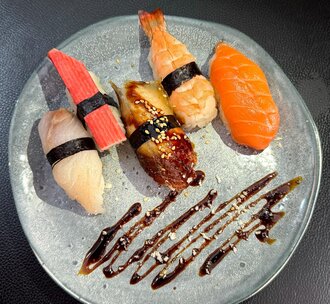 King Sushi Set (18 Pcs.) görseli