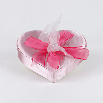 Kalp Hediye Çikolata görseli