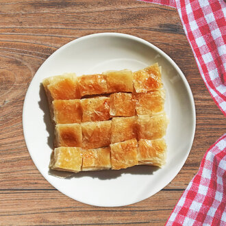 Sade Börek görseli
